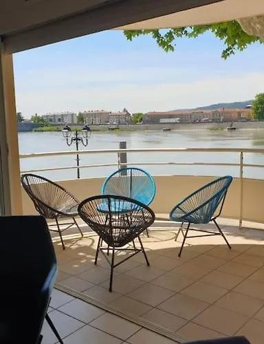 Blue**** Vue Exceptionnelle Sur Le Rhône Apartamento